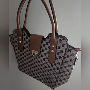 Brown womens purse